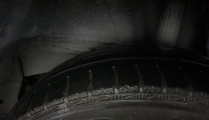 2018 Toyota YARIS VX CVT, Petrol, Automatic, 51,108 km, Left Rear Tyre Tread