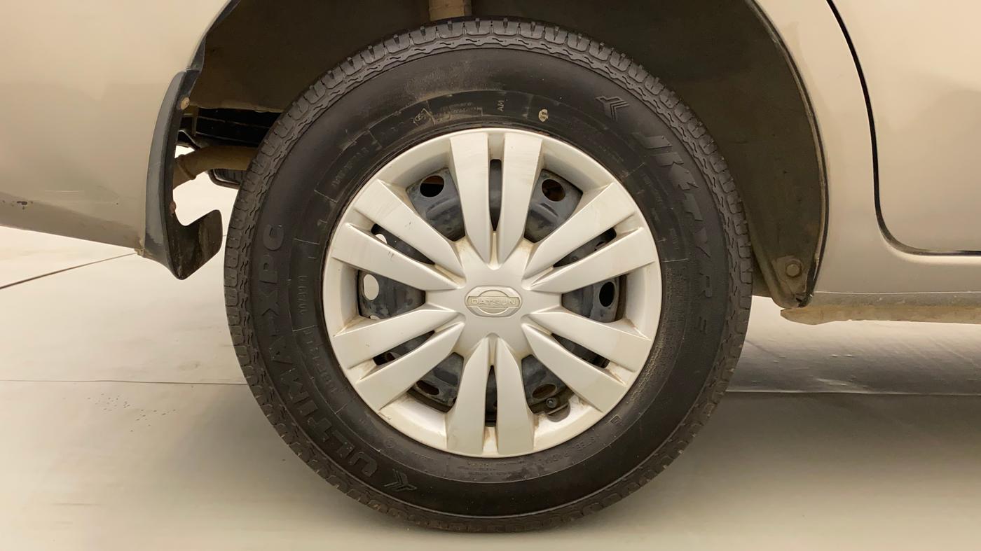 2015 Datsun Go Plus T, Petrol, Manual, 67,681 km, Right Rear Wheel