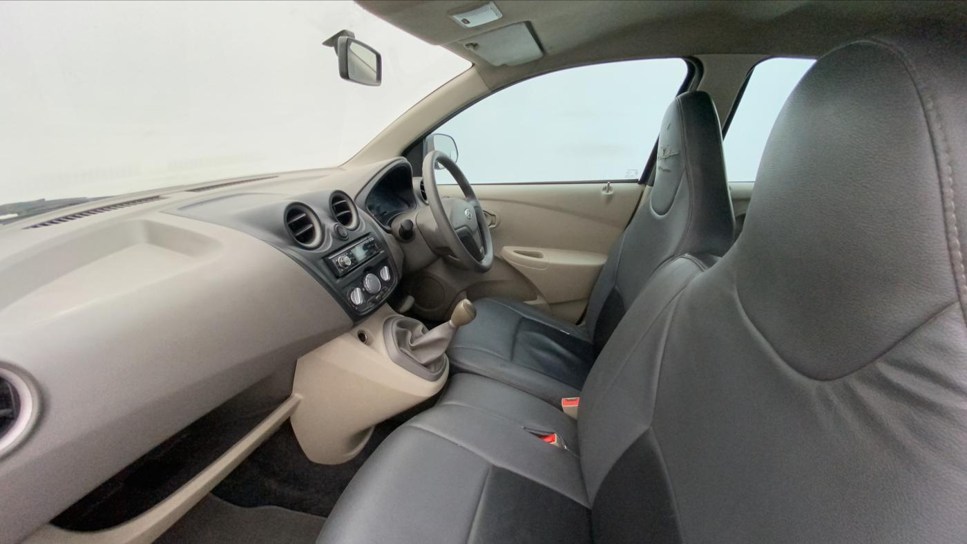2015 Datsun Go Plus T, Petrol, Manual, 67,681 km, Right Side Front Door Cabin