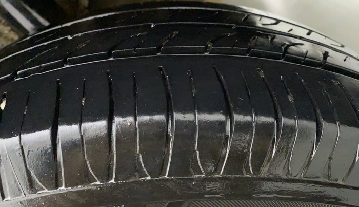 2019 Maruti New Wagon-R LXI CNG 1.0 L, CNG, Manual, 63,087 km, Left Rear Tyre Tread