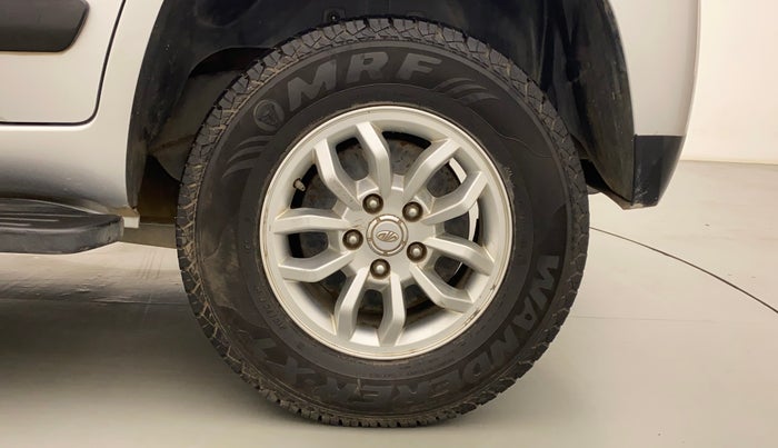 2018 Mahindra TUV300 T8, Diesel, Manual, 95,825 km, Left Rear Wheel