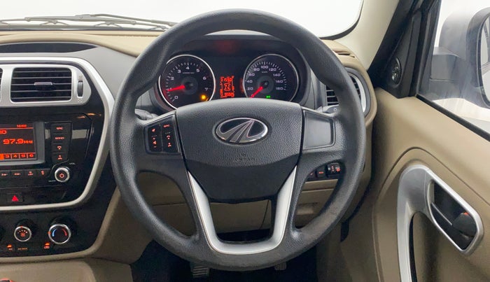 2018 Mahindra TUV300 T8, Diesel, Manual, 95,825 km, Steering Wheel Close Up