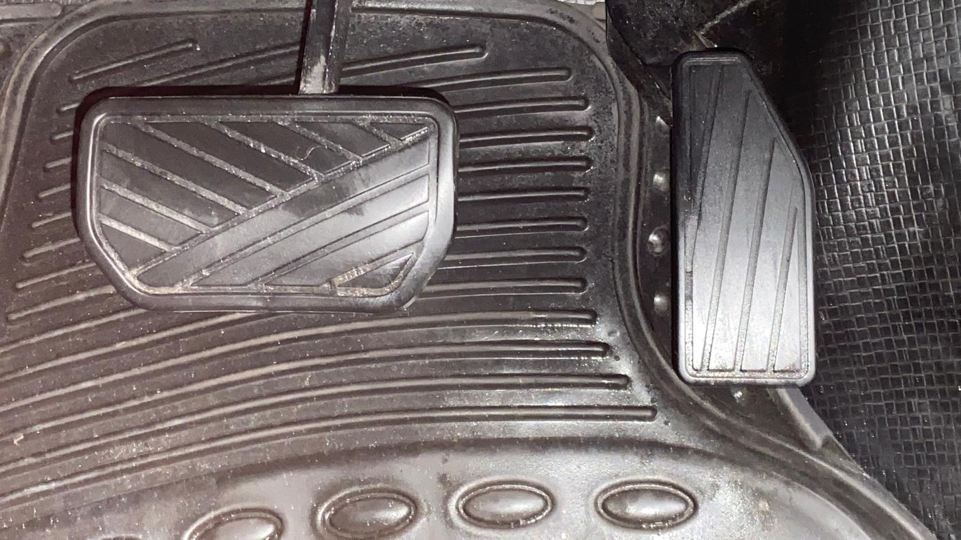 2015 Maruti Celerio VXI AGS, Petrol, Automatic, 44,532 km, Pedals