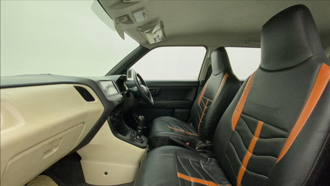 2019 Maruti New Wagon-R LXI 1.0, Petrol, Manual, 12,943 km, Right Side Front Door Cabin