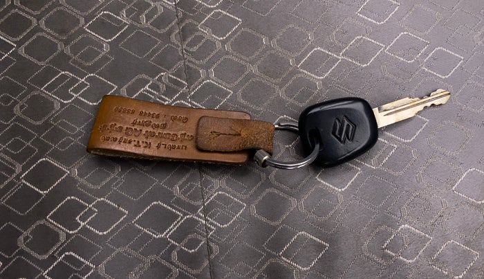 2018 Maruti Alto 800 LXI O, Petrol, Manual, 53,188 km, Key Close Up