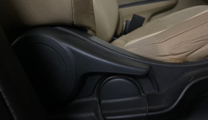 2018 Honda Amaze 1.2L I-VTEC V CVT, Petrol, Automatic, 60,525 km, Driver Side Adjustment Panel