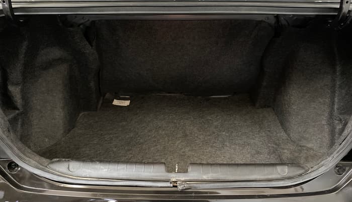 2018 Honda Amaze 1.2L I-VTEC V CVT, Petrol, Automatic, 60,525 km, Boot Inside