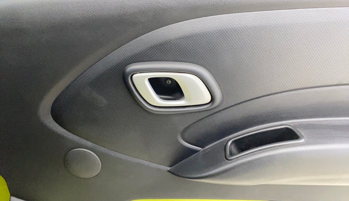 2018 Datsun Redi Go T(O) 1.0 AMT, Petrol, Automatic, 20,918 km, Driver Side Door Panels Control