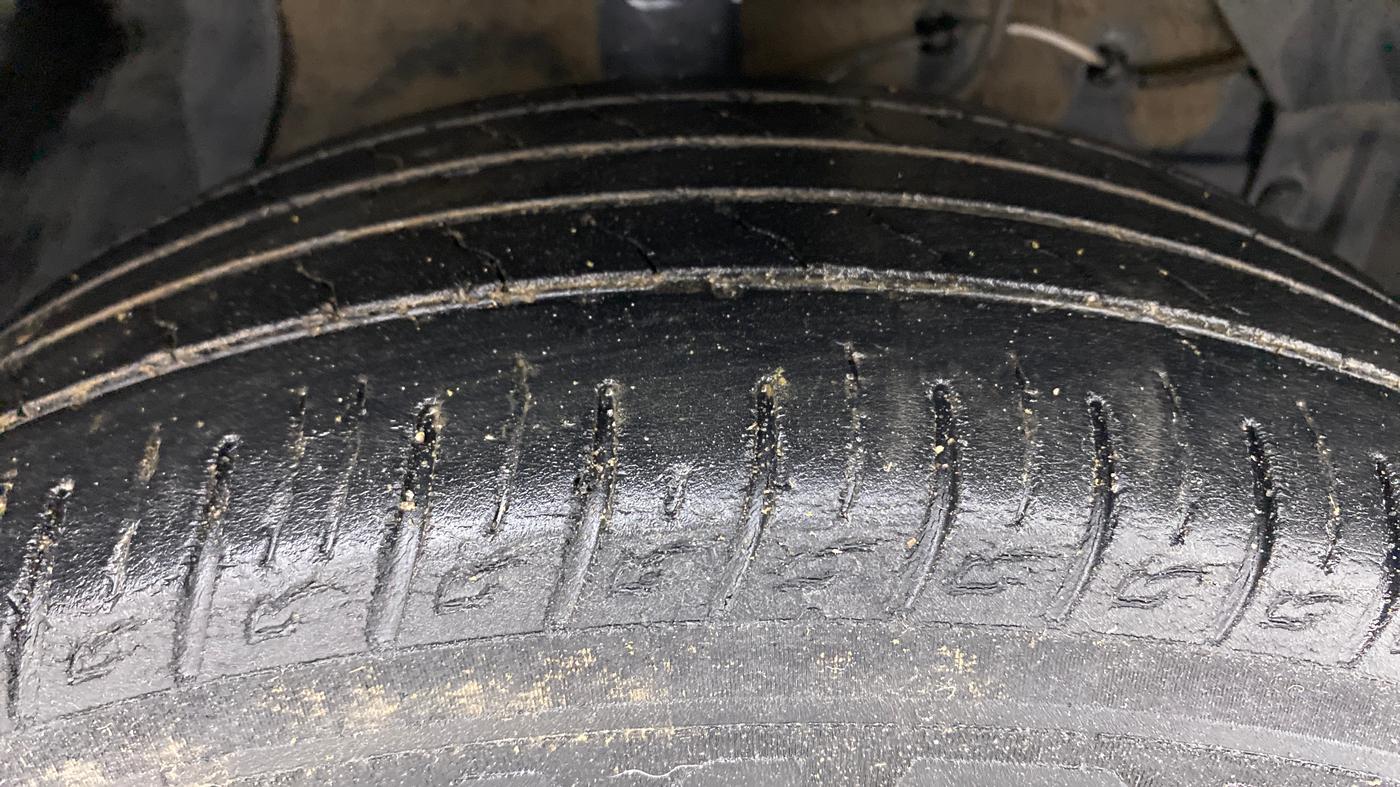2020 Maruti Vitara Brezza ZXI PLUS, Petrol, Manual, 64,266 km, Right Front Tyre Tread