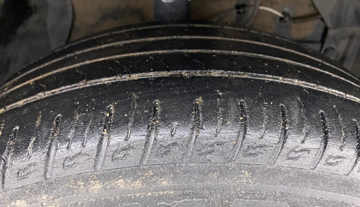 2020 Maruti Vitara Brezza ZXI PLUS, Petrol, Manual, 64,266 km, Right Front Tyre Tread