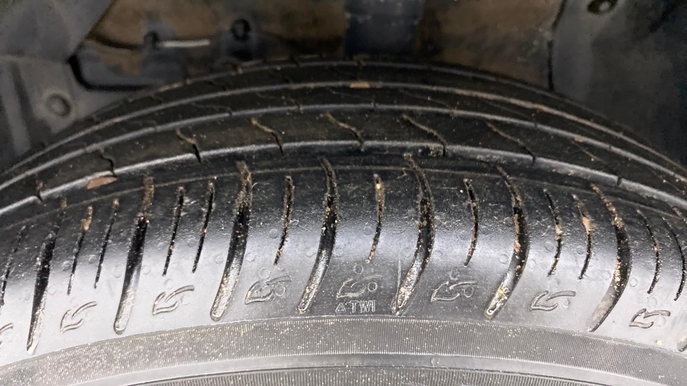 2020 Maruti Vitara Brezza ZXI PLUS, Petrol, Manual, 64,266 km, Left Front Tyre Tread