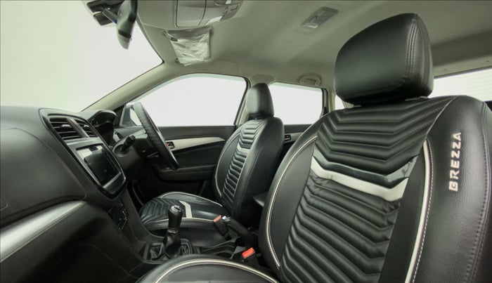 2020 Maruti Vitara Brezza ZXI PLUS, Petrol, Manual, 64,266 km, Right Side Front Door Cabin