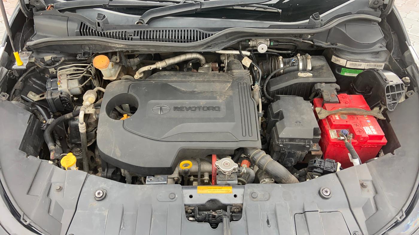 2021 Tata ALTROZ XT DIESEL, Diesel, Manual, 1,08,898 km, Engine View