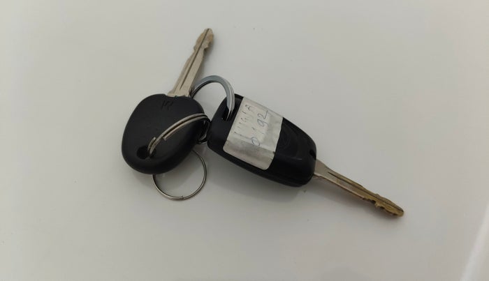 2019 Hyundai NEW SANTRO SPORTZ MT, Petrol, Manual, 44,539 km, Key Close Up