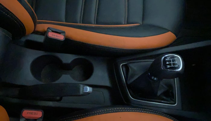 2018 Hyundai Elite i20 ASTA 1.2 (O), Petrol, Manual, 48,168 km, Gear Lever