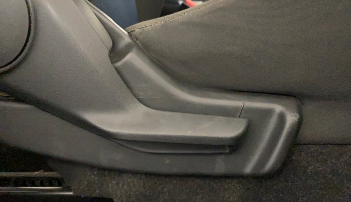 2019 Maruti Baleno DELTA PETROL 1.2, Petrol, Manual, 78,153 km, Driver Side Adjustment Panel