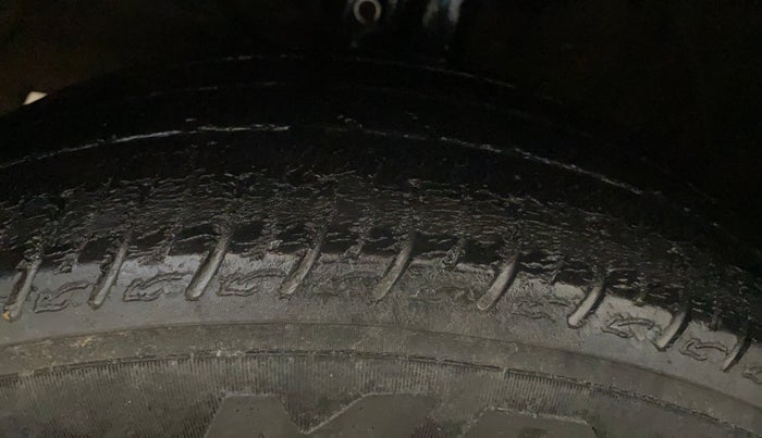 2019 Maruti Baleno DELTA PETROL 1.2, Petrol, Manual, 78,153 km, Left Front Tyre Tread