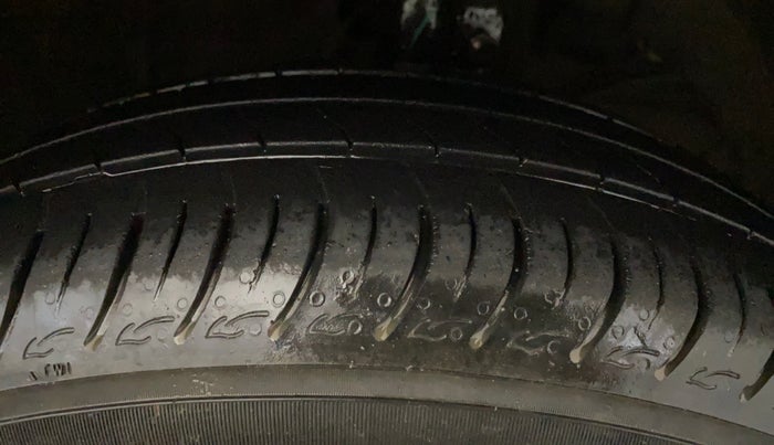 2019 Maruti Baleno DELTA PETROL 1.2, Petrol, Manual, 78,153 km, Right Front Tyre Tread