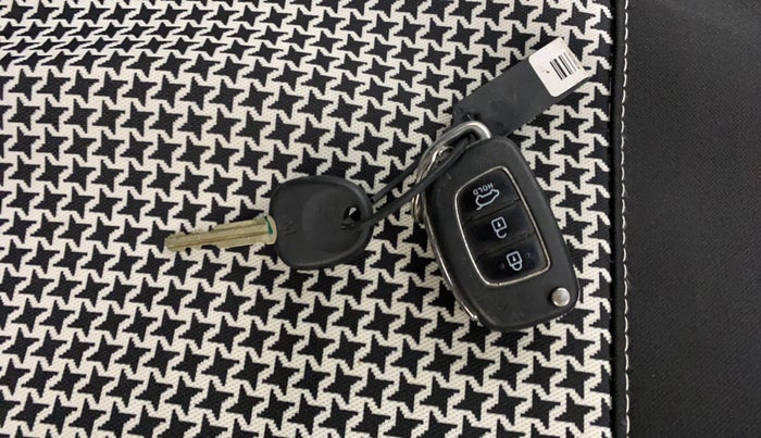 2019 Hyundai Elite i20 MAGNA PLUS 1.2, CNG, Manual, 98,358 km, Key Close Up