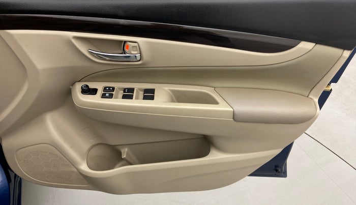 2018 Maruti Ciaz ALPHA  AT 1.4  PETROL, Petrol, Automatic, 95,610 km, Driver Side Door Panels Control
