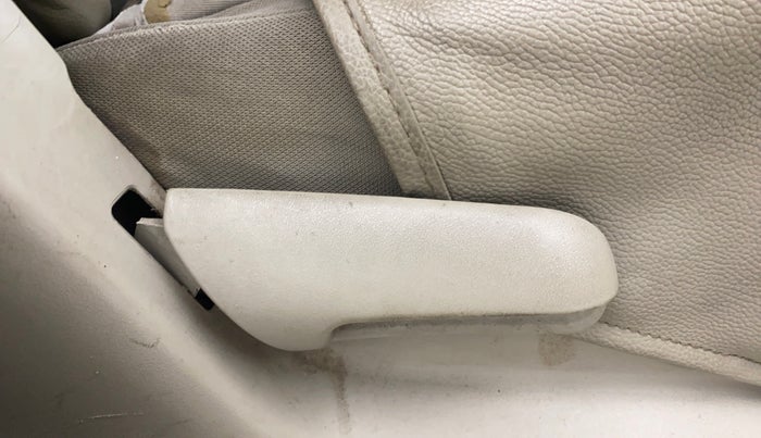 2018 Maruti Celerio VXI, Petrol, Manual, 78,706 km, Driver Side Adjustment Panel