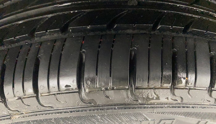 2018 Maruti Celerio VXI, Petrol, Manual, 78,706 km, Left Front Tyre Tread