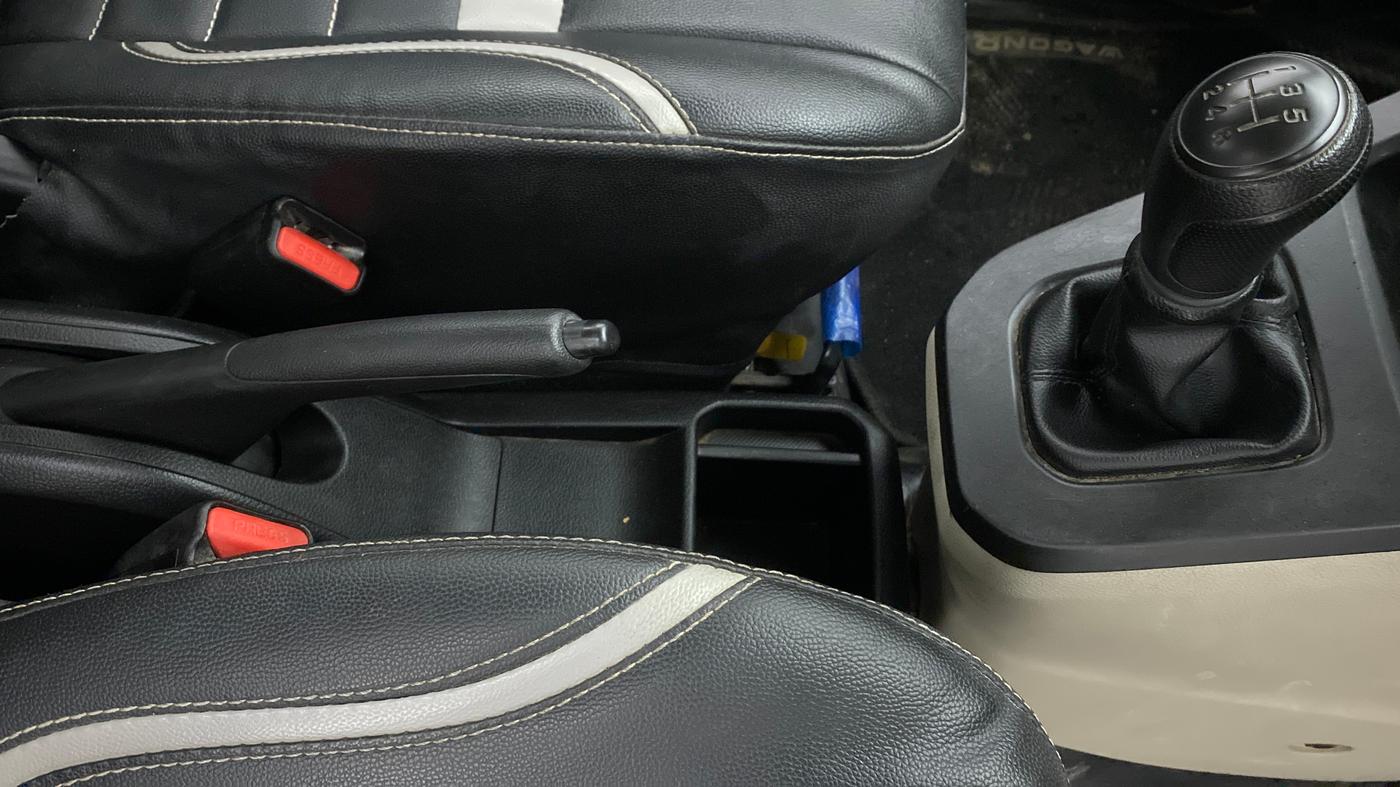 2021 Maruti New Wagon-R LXI CNG 1.0, CNG, Manual, 71,418 km, Gear Lever