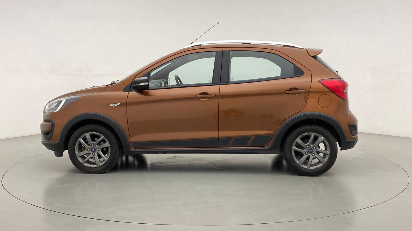 2018 Ford FREESTYLE TITANIUM PLUS 1.2 PETROL, Petrol, Manual, 32,473 km, Left Side