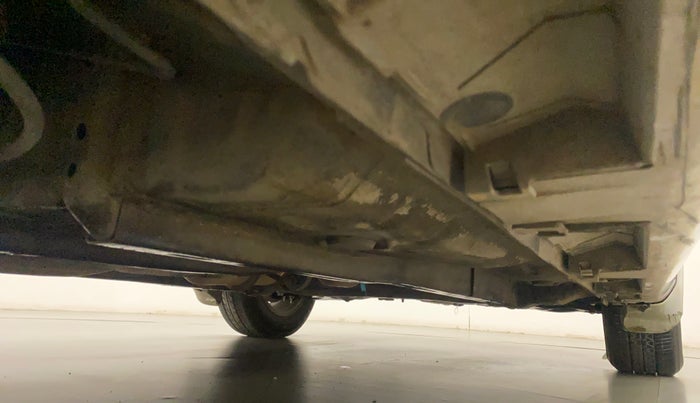 2013 Toyota Corolla Altis GL PETROL, Petrol, Manual, 70,812 km, Right Side Underbody