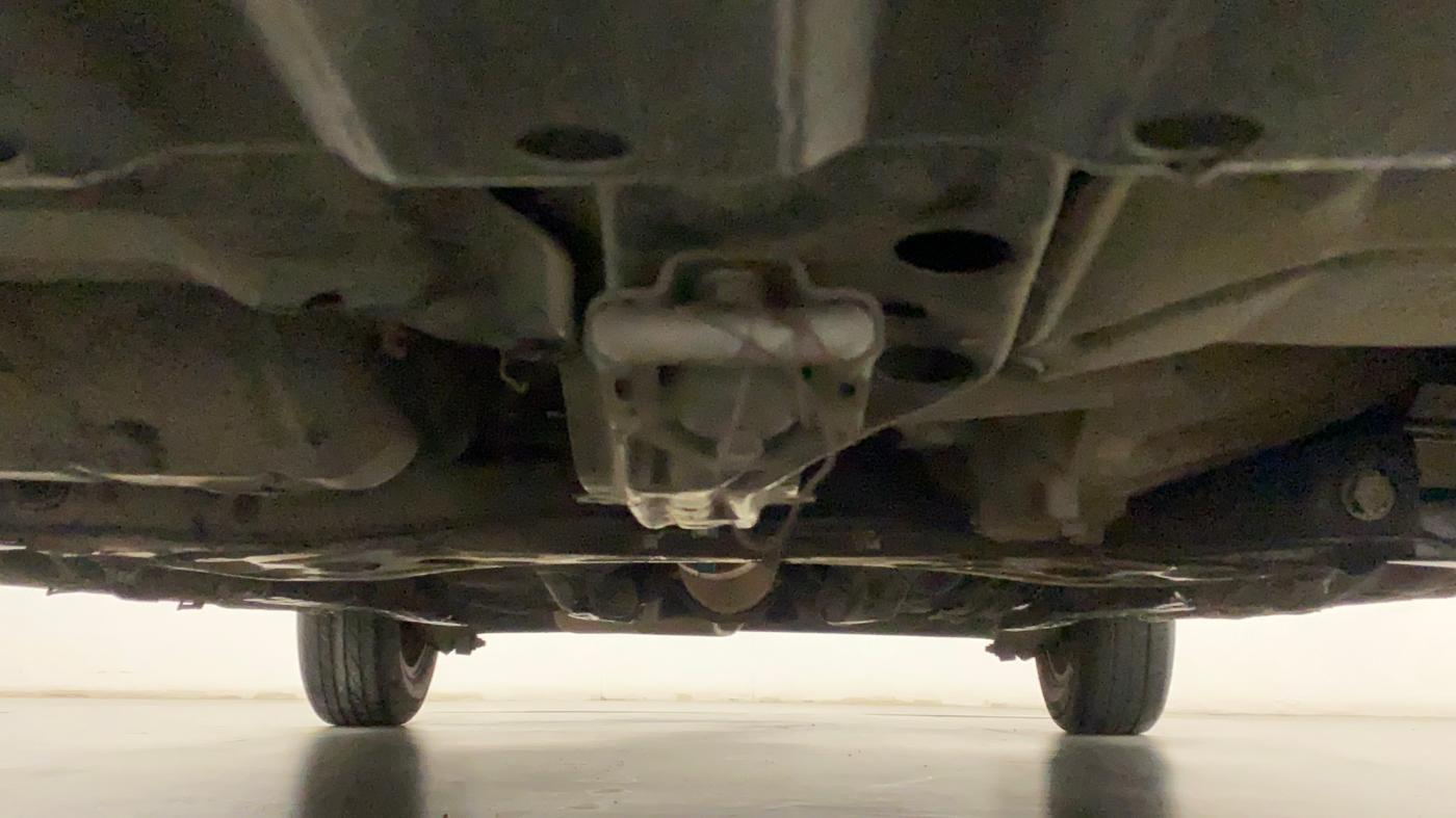 2013 Toyota Corolla Altis GL PETROL, Petrol, Manual, 70,812 km, Front Underbody
