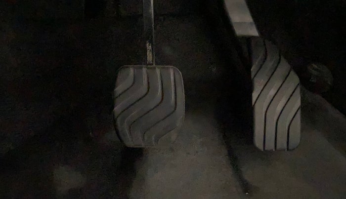 2023 Renault Kiger RXT (O) AMT, Petrol, Automatic, 9,316 km, Pedals