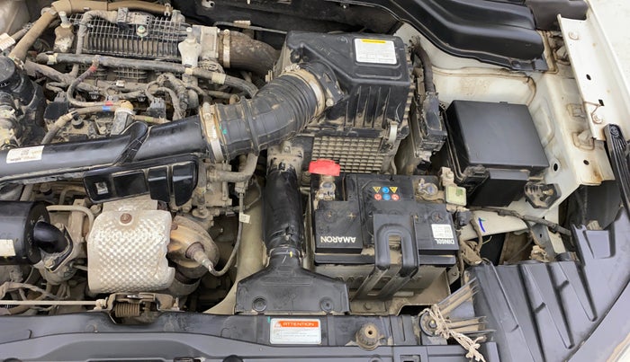 2023 Mahindra XUV300 W4 1.2 PETROL, Petrol, Manual, 14,651 km, Engine View - Left