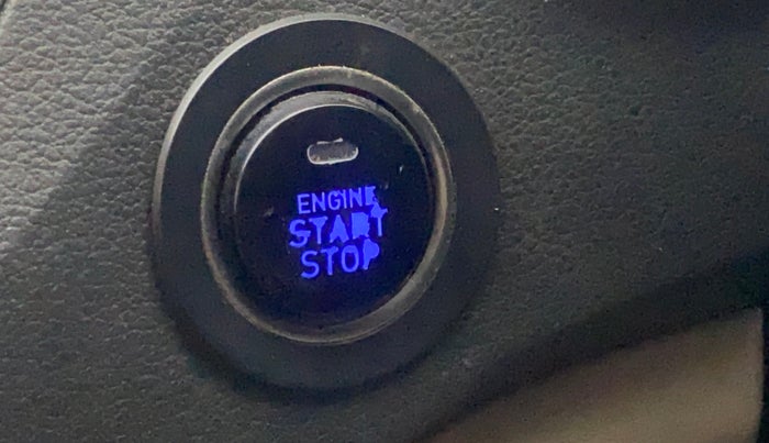 2018 Hyundai Verna 1.6 VTVT SX O, Petrol, Manual, 70,816 km, Keyless Start/ Stop Button