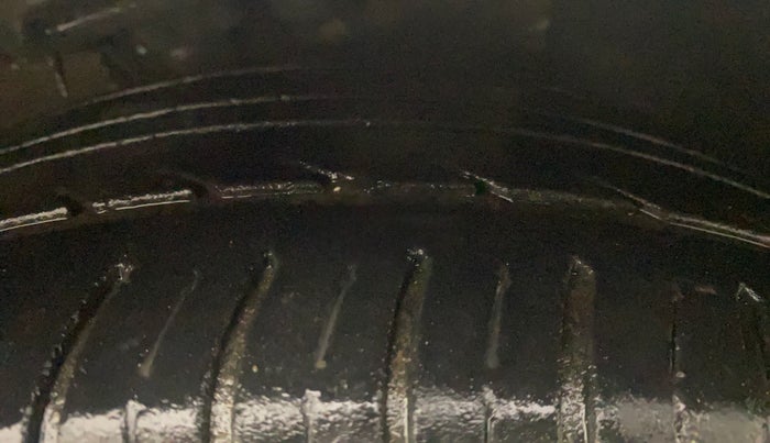 2018 Hyundai Verna 1.6 VTVT SX O, Petrol, Manual, 70,816 km, Right Front Tyre Tread