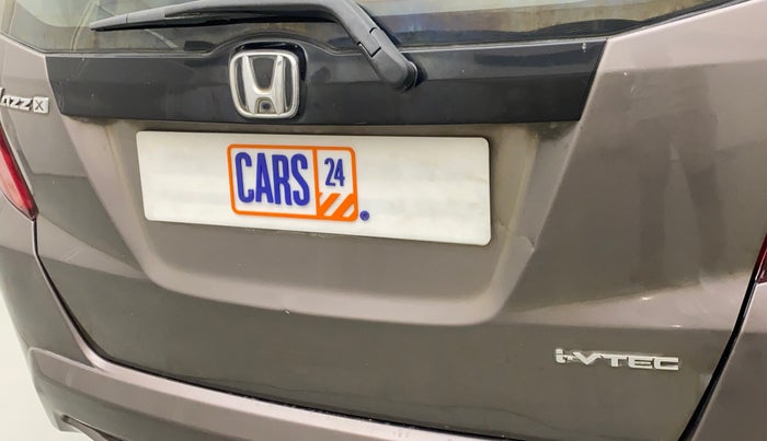 2011 Honda Jazz 1.2L I-VTEC X, Petrol, Manual, 64,189 km, Dicky (Boot door) - Minor scratches