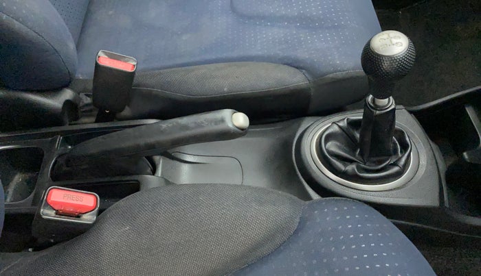 2011 Honda Jazz 1.2L I-VTEC X, Petrol, Manual, 64,189 km, Gear Lever