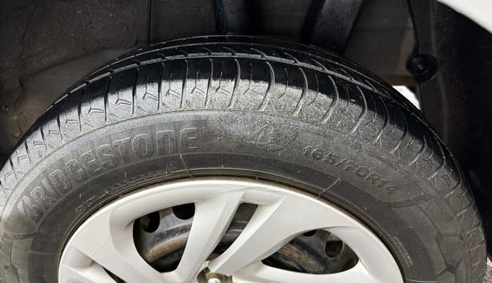 2020 Hyundai AURA S 1.2 CNG, CNG, Manual, 69,240 km, Left Rear Tyre Tread