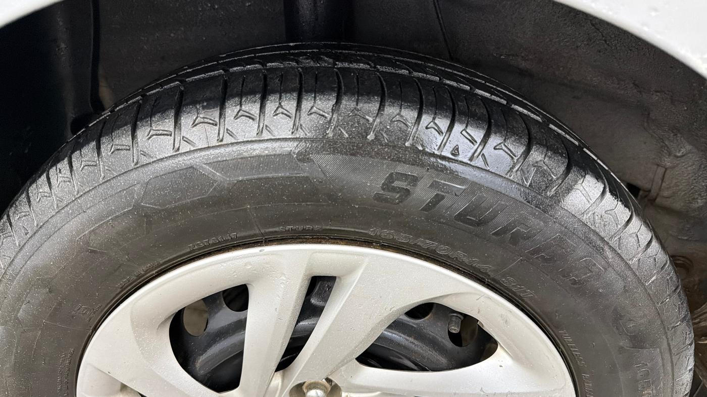 2020 Hyundai AURA S 1.2 CNG, CNG, Manual, 69,240 km, Right Rear Tyre Tread