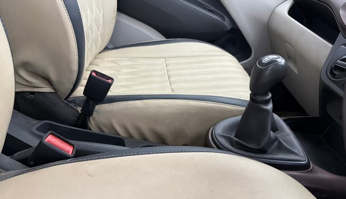 2020 Hyundai AURA S 1.2 CNG, CNG, Manual, 69,240 km, Gear Lever