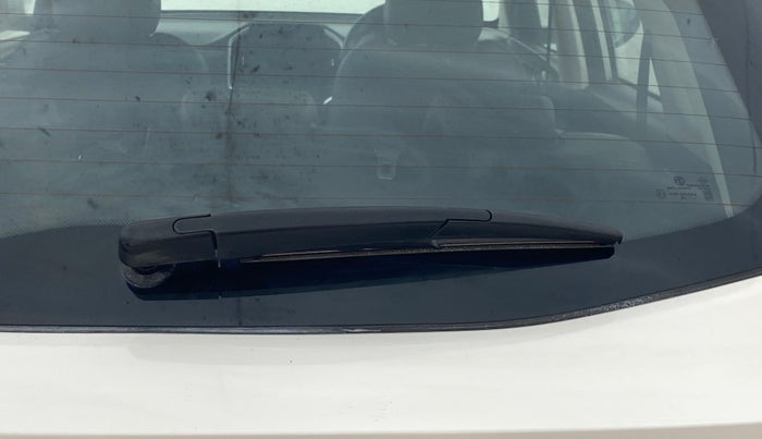 2019 MG HECTOR SHARP 1.5 DCT PETROL, Petrol, Automatic, 1,04,398 km, Rear Wiper