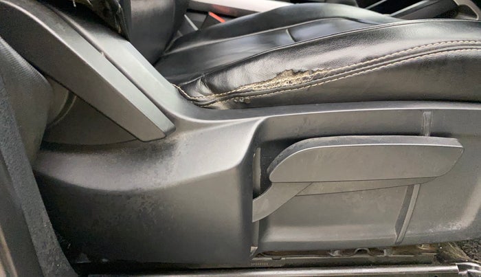 2021 Tata Harrier XT PLUS 2.0L KRYOTEC, Diesel, Manual, 85,888 km, Driver Side Adjustment Panel