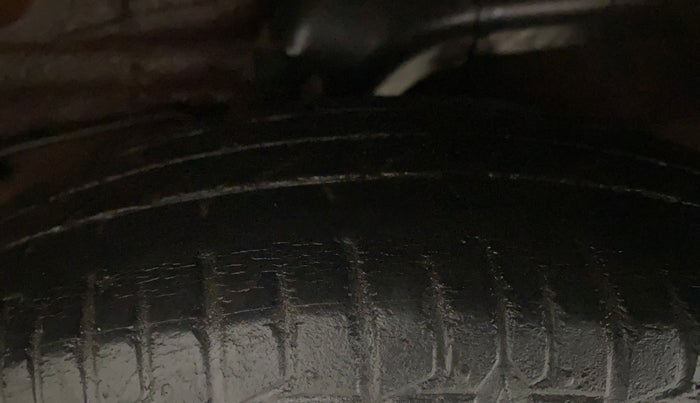 2016 Hyundai i10 MAGNA 1.1, Petrol, Manual, 53,631 km, Left Rear Tyre Tread