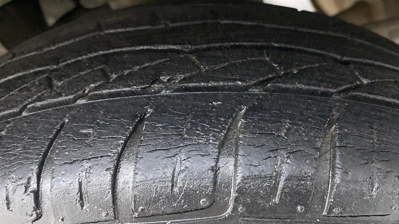 2012 Maruti Alto K10 VXI P, Petrol, Manual, 34,579 km, Right Rear Tyre Tread