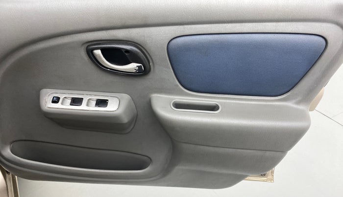 2012 Maruti Alto K10 VXI P, Petrol, Manual, 34,579 km, Driver Side Door Panels Control