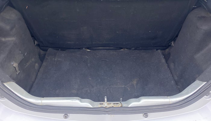 2019 Tata Tiago XZ 1.2 REVOTRON, Petrol, Manual, 46,621 km, Boot Inside