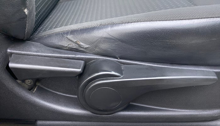 2019 Tata Tiago XZ 1.2 REVOTRON, Petrol, Manual, 46,621 km, Driver Side Adjustment Panel