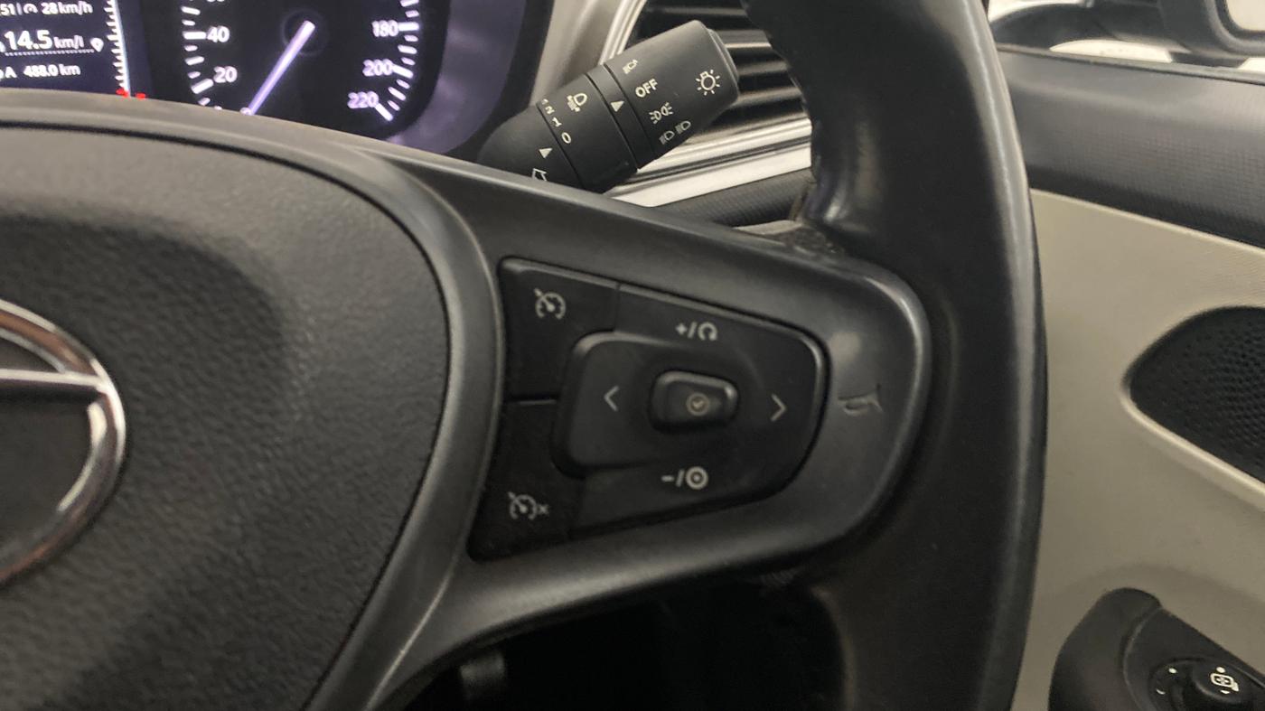 2022 Tata ALTROZ XZA PLUS, Petrol, Automatic, 20,451 km, Adaptive Cruise Control