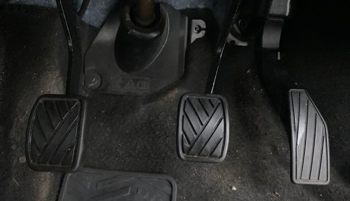 2018 Maruti IGNIS DELTA 1.2, Petrol, Manual, 54,907 km, Pedals