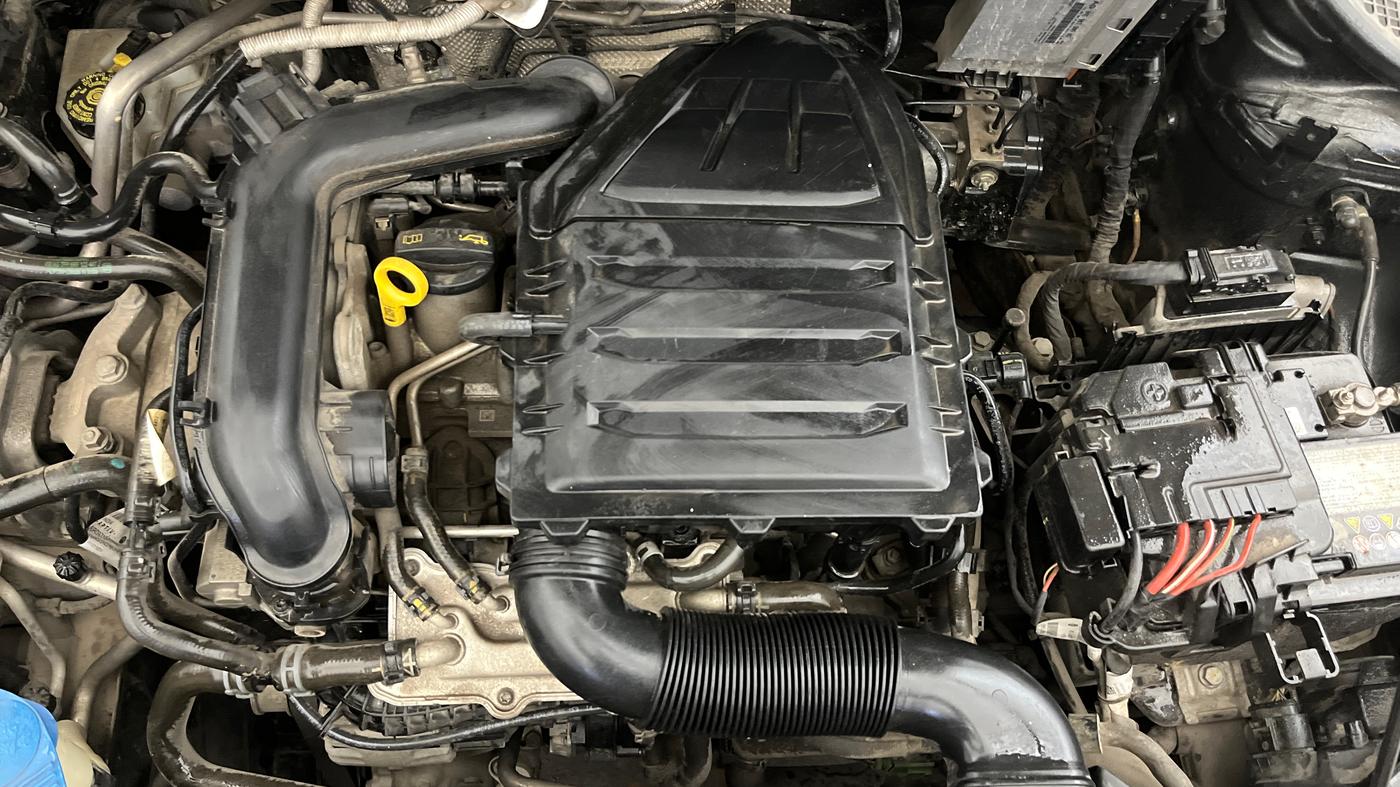 2021 Volkswagen Polo HIGHLINE PLUS 1.0L TSI AT, Petrol, Automatic, 17,662 km, Engine View