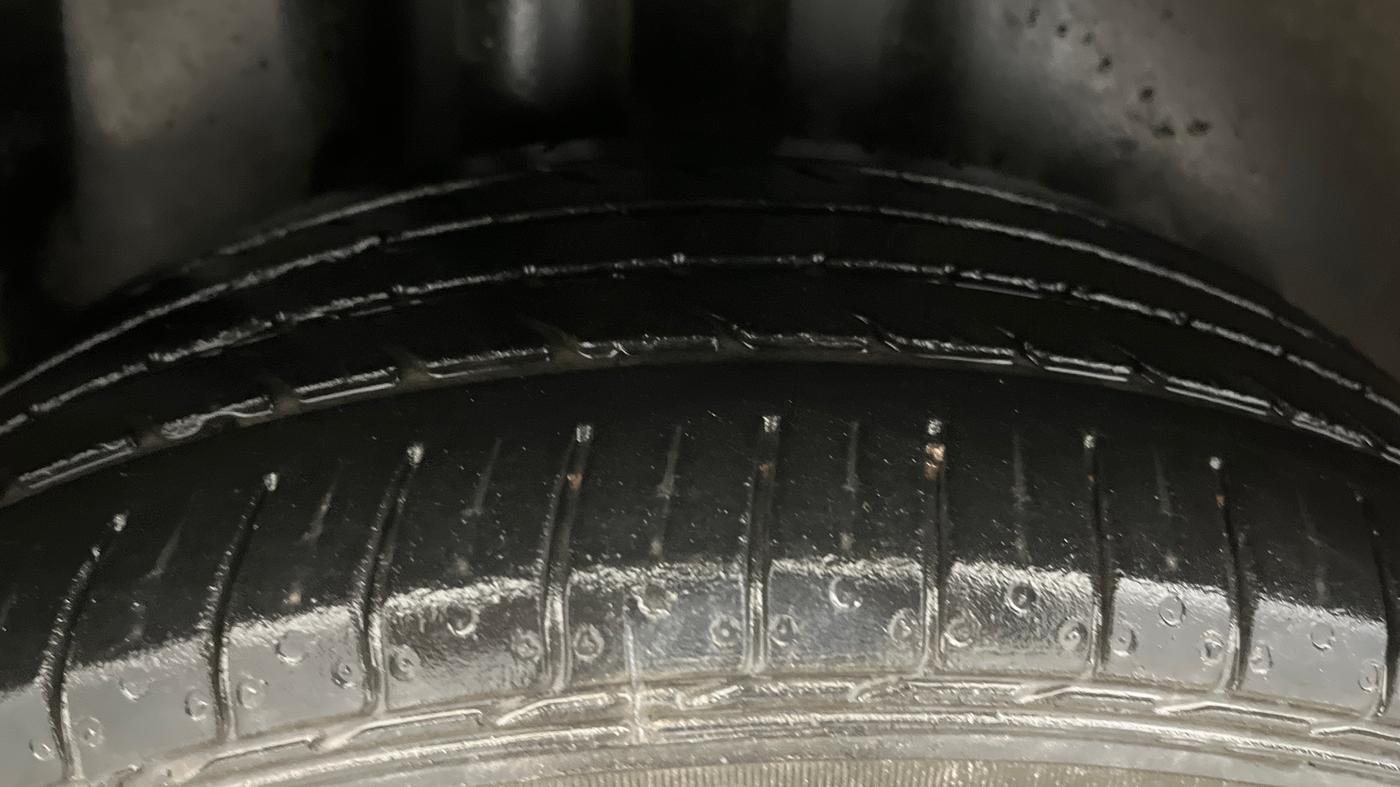 2021 Volkswagen Polo HIGHLINE PLUS 1.0L TSI AT, Petrol, Automatic, 17,662 km, Right Rear Tyre Tread
